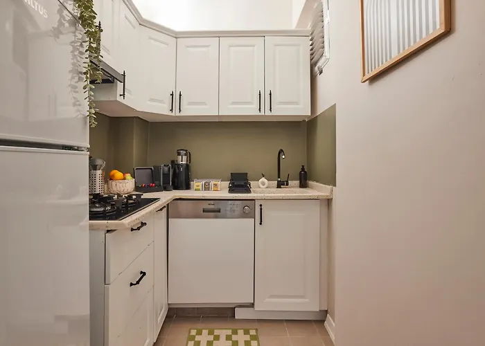 Daire 2br Modern Flat In Nişantaşı 3 Min To Metro Full Ac *