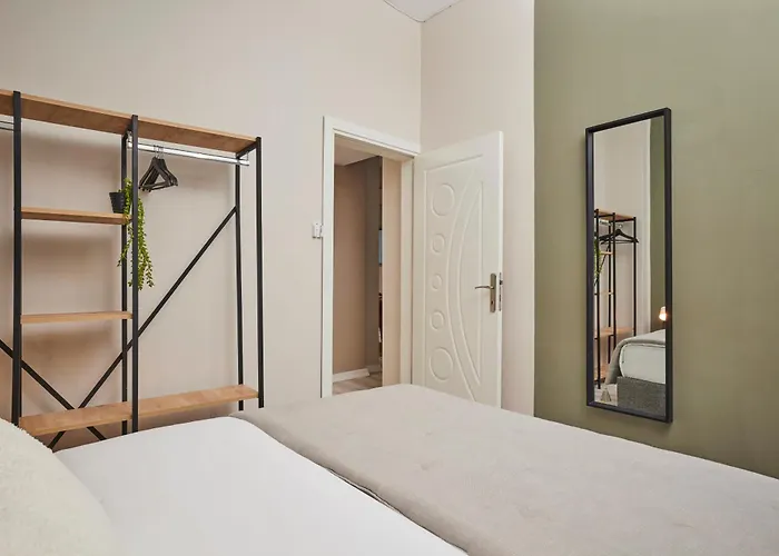 2br Modern Flat In Nişantaşı 3 Min To Metro Full Ac Daire *