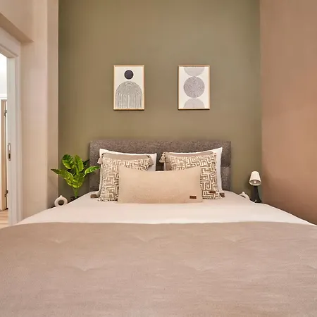 2br Modern Flat In Nişantaşı 3 Min To Metro Full Ac Apartment